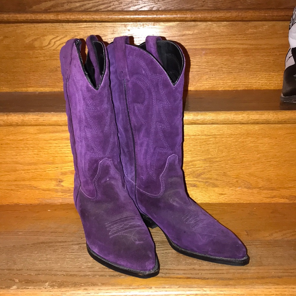 VITTORIO RICCI purple boots never worn